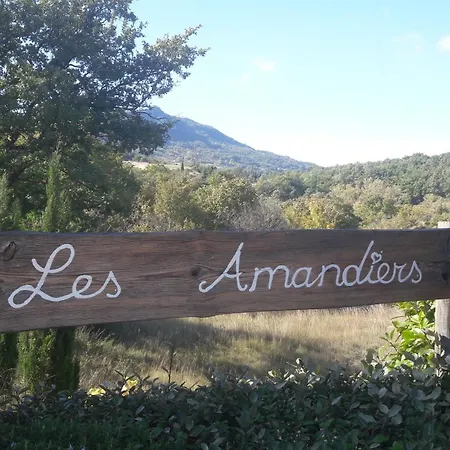 Les Amandiers En Belle Nature * Bugarach
